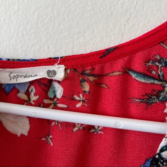 Beautiful Red Floral Dress - Picture 6 of 6